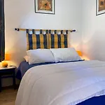 Climatise, 4 Couchages, A 2 Pas De La Au Lavandou - Fr-1-251-93 Apartment Le Lavandou