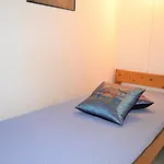 Apartment Climatise, 4 Couchages, A 2 Pas De La Au Lavandou - Fr-1-251-93