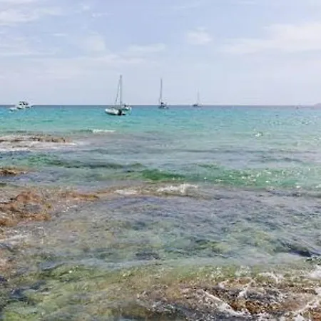 Climatisé, 4 Couchages, à 2 Pas De La Au Lavandou - Fr-1-251-93 Le Lavandou